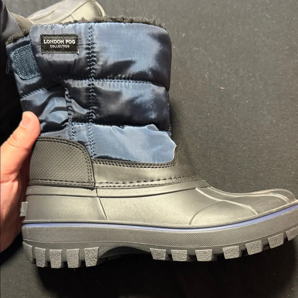 London Fog Kids Boots - Black and Gray